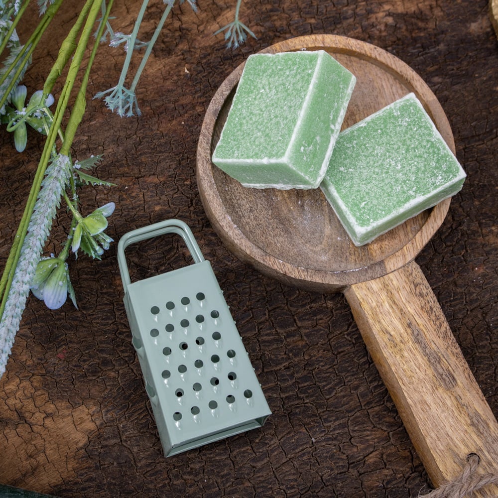 Mini Rasp Groen voor Amberblokjes – Handige Rasp voor Geurkaarsen, Wierook en Ambacht