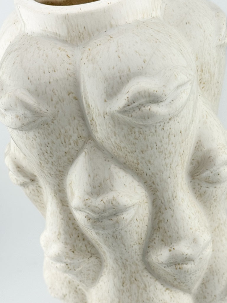 Aardewerk vaas lips beige 14x14x25cm